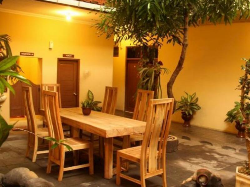 Sagan Huis Hotel Yogyakarta Esterno foto