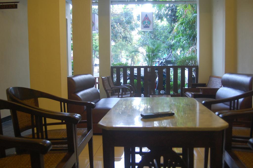 Sagan Huis Hotel Yogyakarta Esterno foto