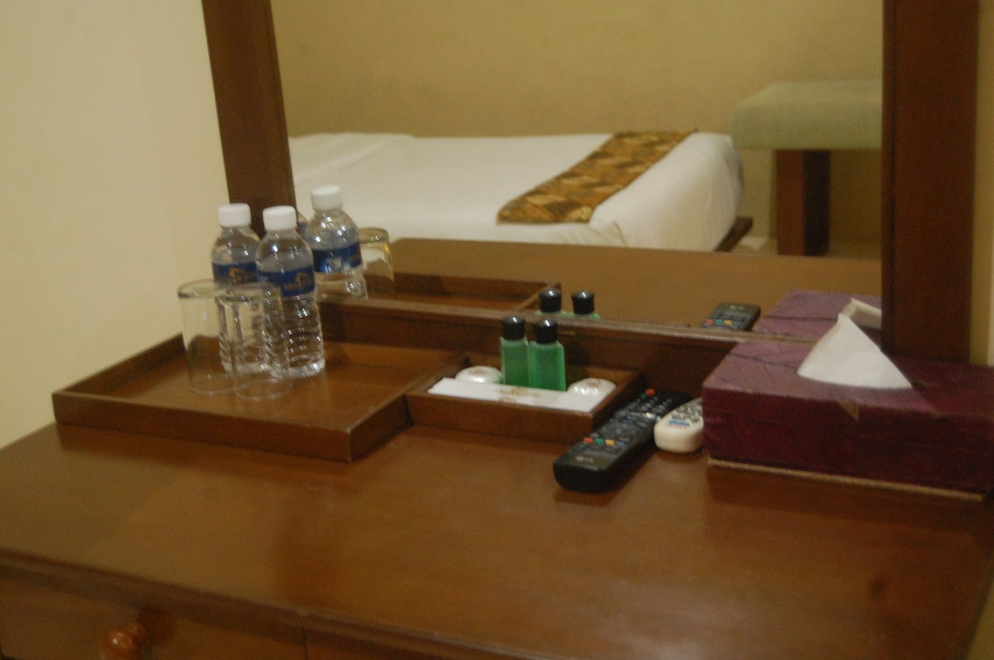 Sagan Huis Hotel Yogyakarta Esterno foto