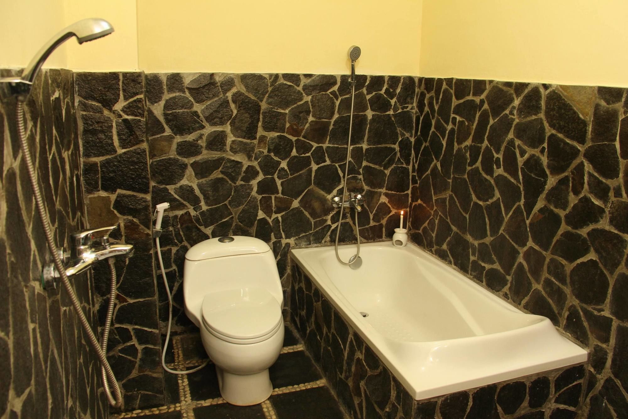 Sagan Huis Hotel Yogyakarta Esterno foto