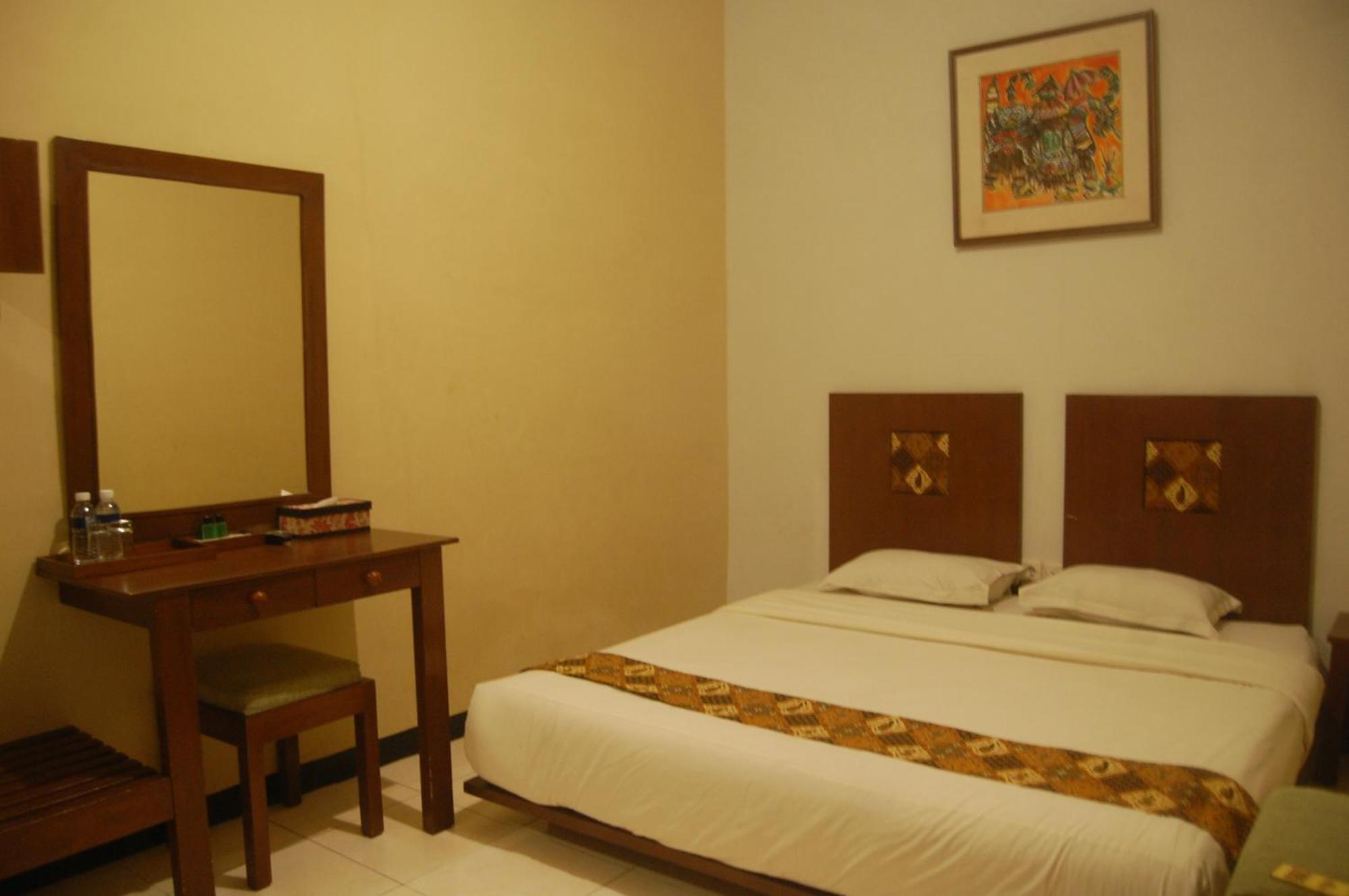 Sagan Huis Hotel Yogyakarta Esterno foto
